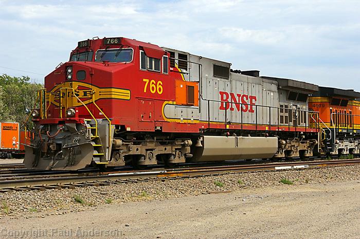 BNSF 766 Dash 9-44CW.jpg